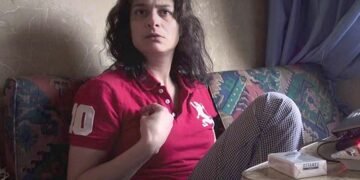 مي سكاف أيقونة الثورة السورية الصامدة في دمشق