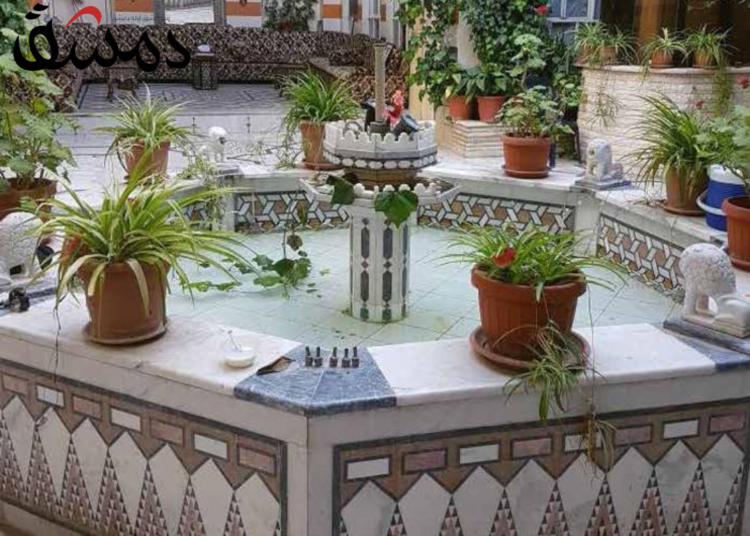 دمشقُ‭ ‬المقيمة‭ ‬في‭ ‬الشاعر.. البيتُ‭ ‬المقيم‭ ‬في‭ ‬دمشق‭ ‬