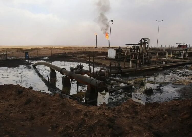 دمشق تعتزم تشكيل لجان لتسلم حقول النفط من قسد