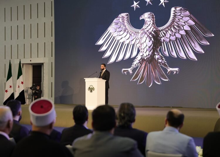 كيف تفاعل السوريون مع الهوية البصرية الجديدة للدولة؟