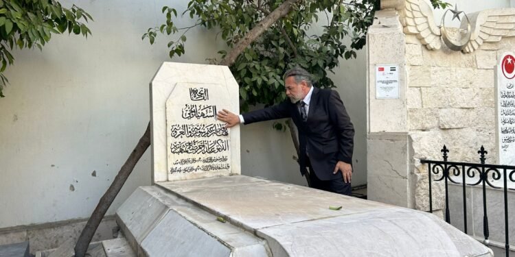 بيرين بيرسايغلي موت: رسالة مفتوحة إلى عبد الرحمن الشهبندر