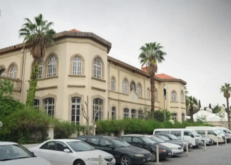 انطلاق مهرجان “دمشق وردة وتراث” في قلعة دمشق