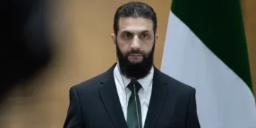 الشرع يعد بحزمة مشاريع تنموية كبرى للمنطقة الشرقية بعد أزمة الفرات
