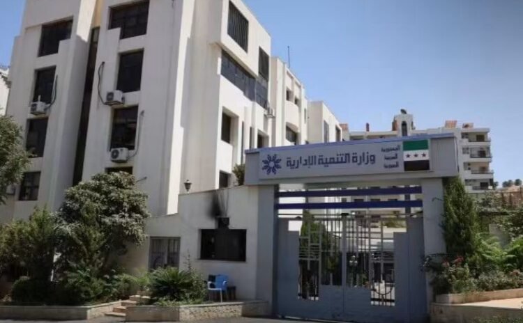 وزير الطاقة يُقرّ توصيات اللجنة الدائمة لتحديد أسعار المواد البترولية والثروات المعدنية