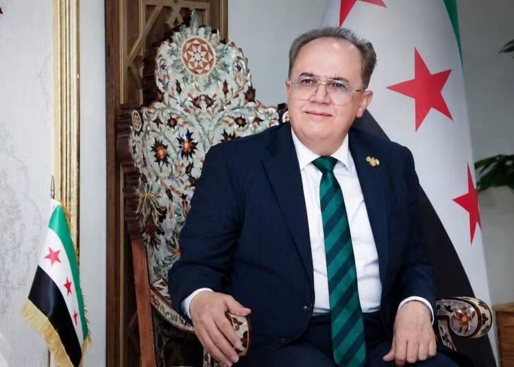 وزير التعليم العالي يعلن زيادة جديدة للإداريين ويؤكد شمول العاملين في إدلب