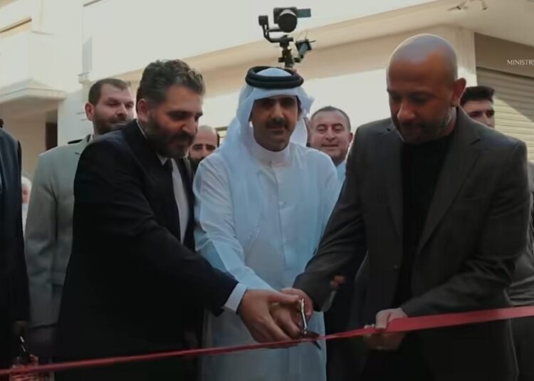 وزير الثقافة يفتتح متحف جيرود الخاص للتراث الشعبي بحضور رسمي ودبلوماسي واسع
