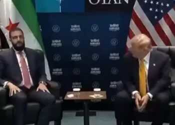 رئيس الجمهورية أحمد الشرع يلتقي الرئيس الأمريكي دونالد ترامب في أنقرة ويبحثان العلاقات الثنائية وتطورات المنطقة