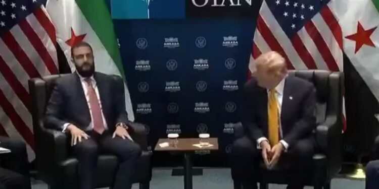 رئيس الجمهورية أحمد الشرع يلتقي الرئيس الأمريكي دونالد ترامب في أنقرة ويبحثان العلاقات الثنائية وتطورات المنطقة