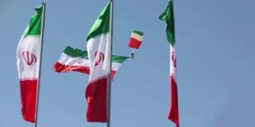 الحرس الثوري الإيراني يعلن استهداف قاعدة التنف الأميركية ويزعم تدمير معدات عسكرية