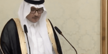 السعودية تعيّن غازي العنزي سفيراً لدى سوريا خلفاً لفيصل المجفل