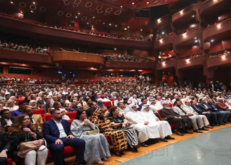 أحادية” احتفالية في مهرجان دمشق الدولي للشعر العربي