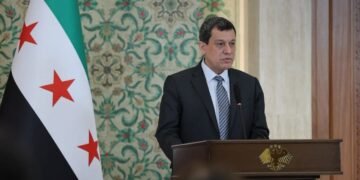 مظلوم عبدي يعلن انتهاء مهمة «قسد» واندماجها الكامل في مؤسسات الدولة السورية