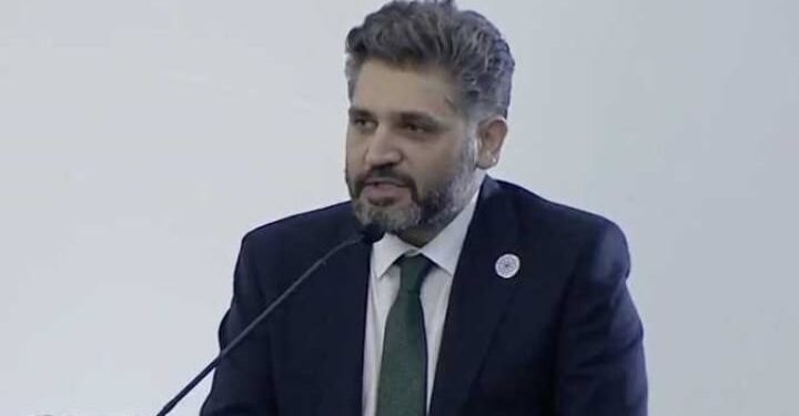 وزير الثقافة محمد ياسين الصالح لمنصة دمشق الإخبارية: مهرجان دمشق الدولي للشعر يمثل عودة التموضع الثقافي لسوريا