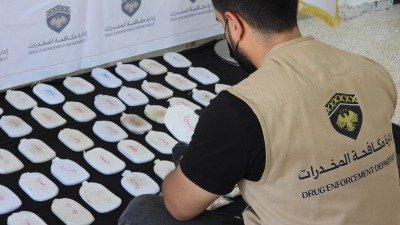 مكافحة المخدرات السورية تضبط 27 كيلوغراماً من الحشيش و5 آلاف حبة كبتاغون في طرطوس